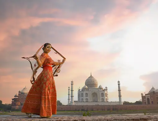 Attend the Taj Mahotsav