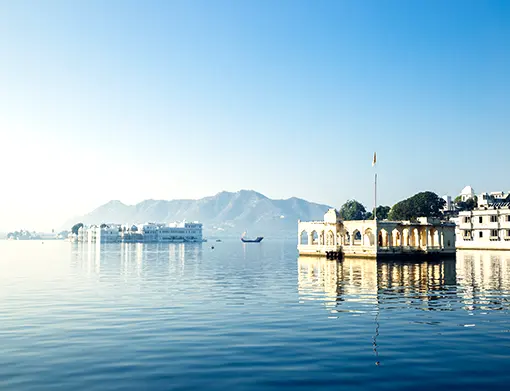 Sajjangarh Palace (Monsoon Palace)