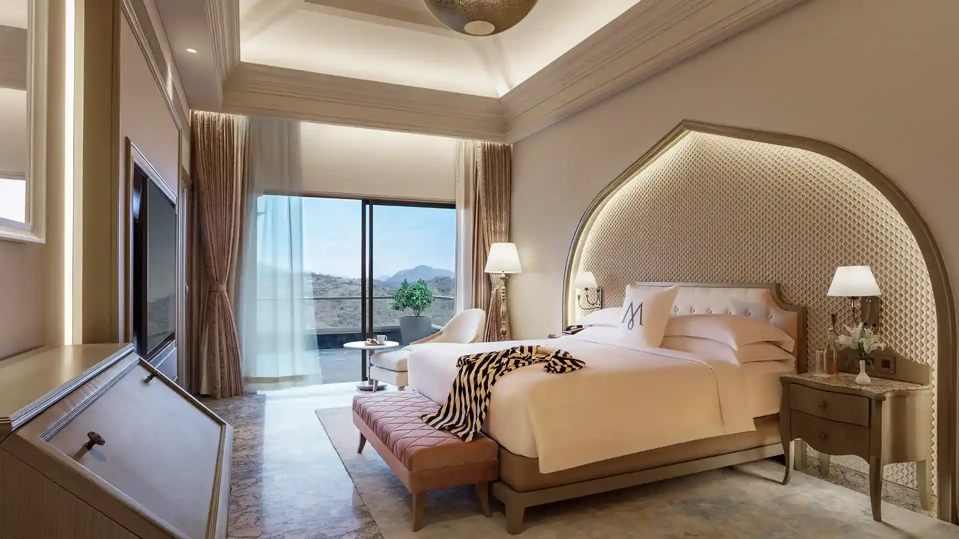 mementosudaipur-gallery-accomodation-lakeviewvilla-one copy.webp