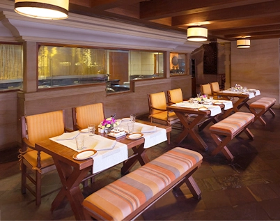 Kebabs & Kurries,Kebabs & Kurries